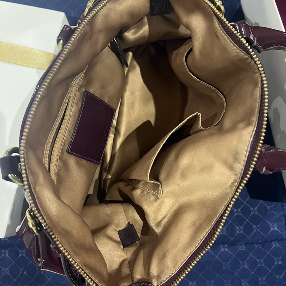 COACH Handbag 100% Authentic - Picture 9 of 13